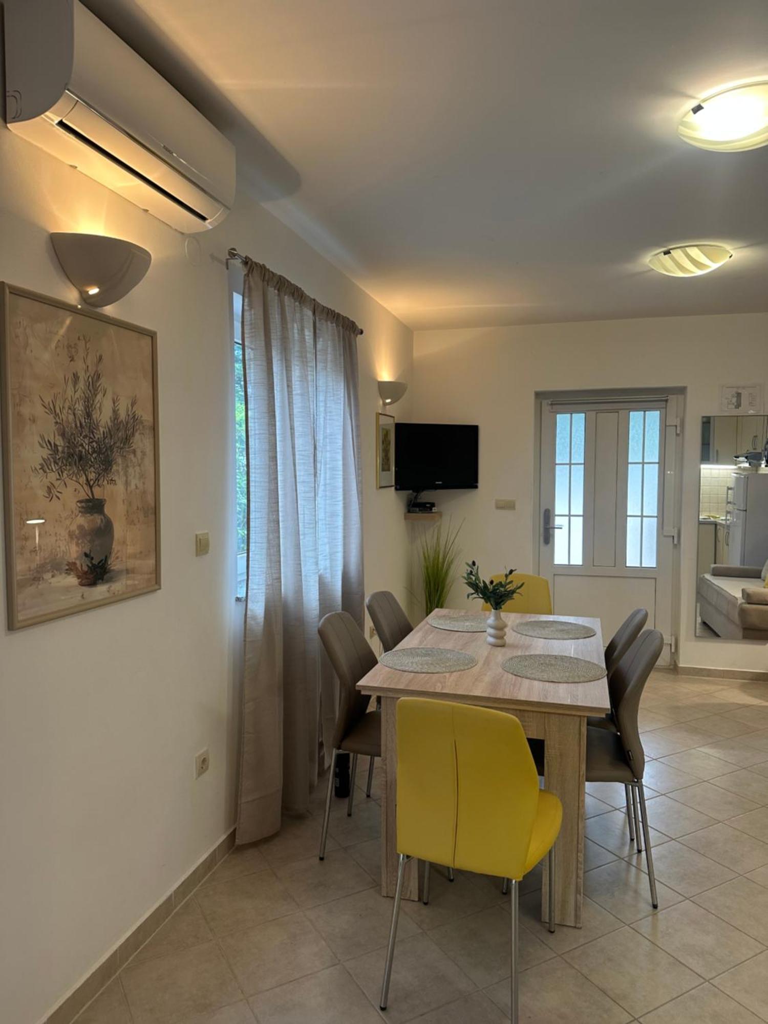 Apartmani Samec Новаля Екстериор снимка