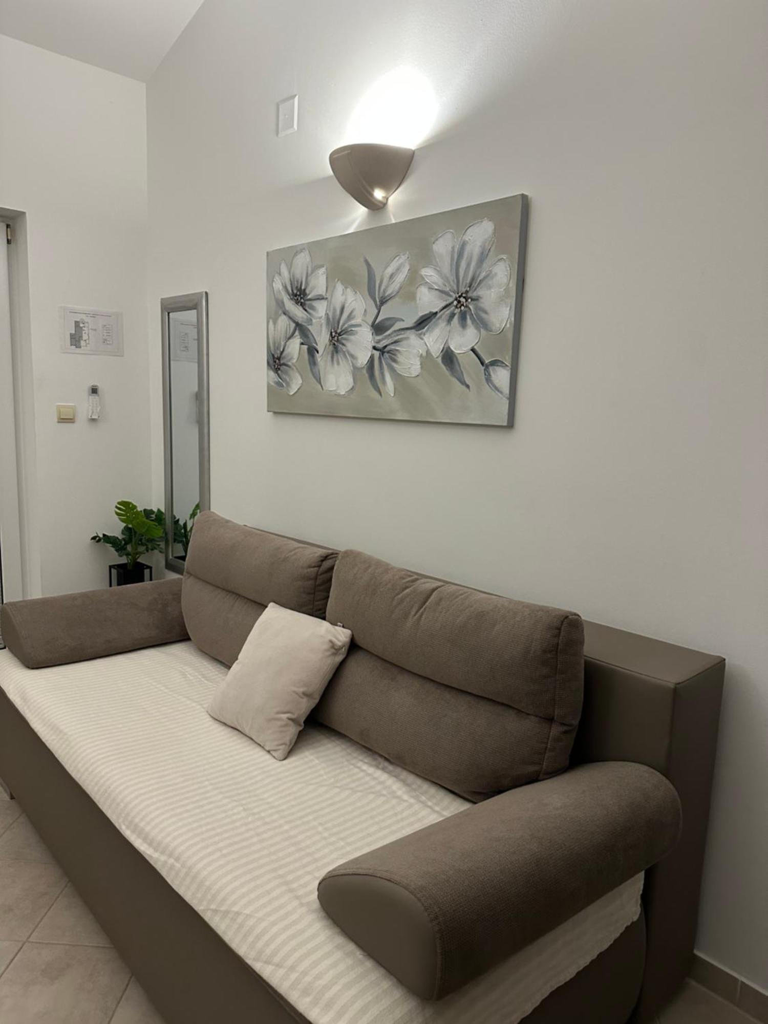 Apartmani Samec Новаля Екстериор снимка